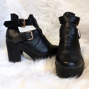 Chunky Black Heels
